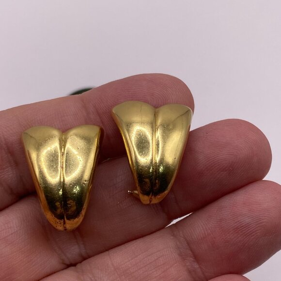 Vintage, 3-in-1, 1960s 18K Gold Earrings w/ Real Jade & Onyx Accessories #401 - Picture 2 of 14